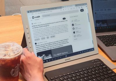 Il primo monitor E Ink a 60 Hz offre un boost alla produttività mobile con un occhio alla salute visiva