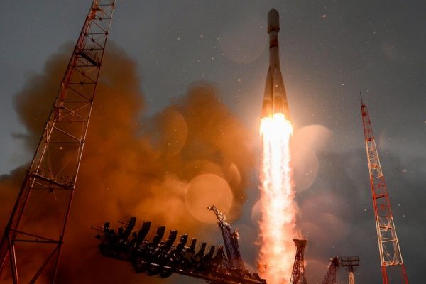 Il satellite militare russo Kosmos-2553 potrebbe essere fuori controllo