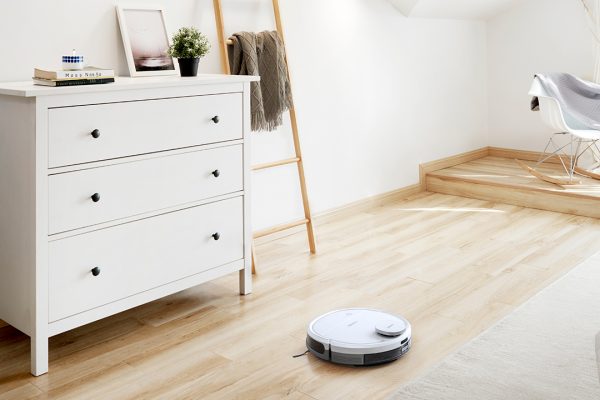 Il super robot ECOVACS N20 a 199€, 8000Pa, è imperdibile, ma anche N20 Plus e N30 OMNI