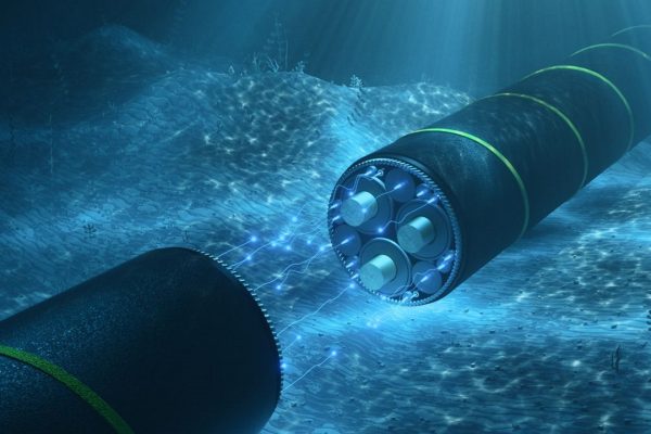 Internet a rischio? I sabotaggi russi ai cavi sottomarini minacciano le telecomunicazioni globali