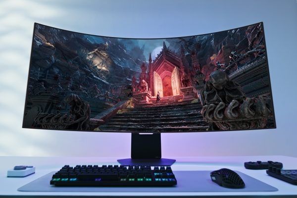 LG UltraGear OLED 45GX950A: il primo monitor al mondo con risoluzione 5K2K