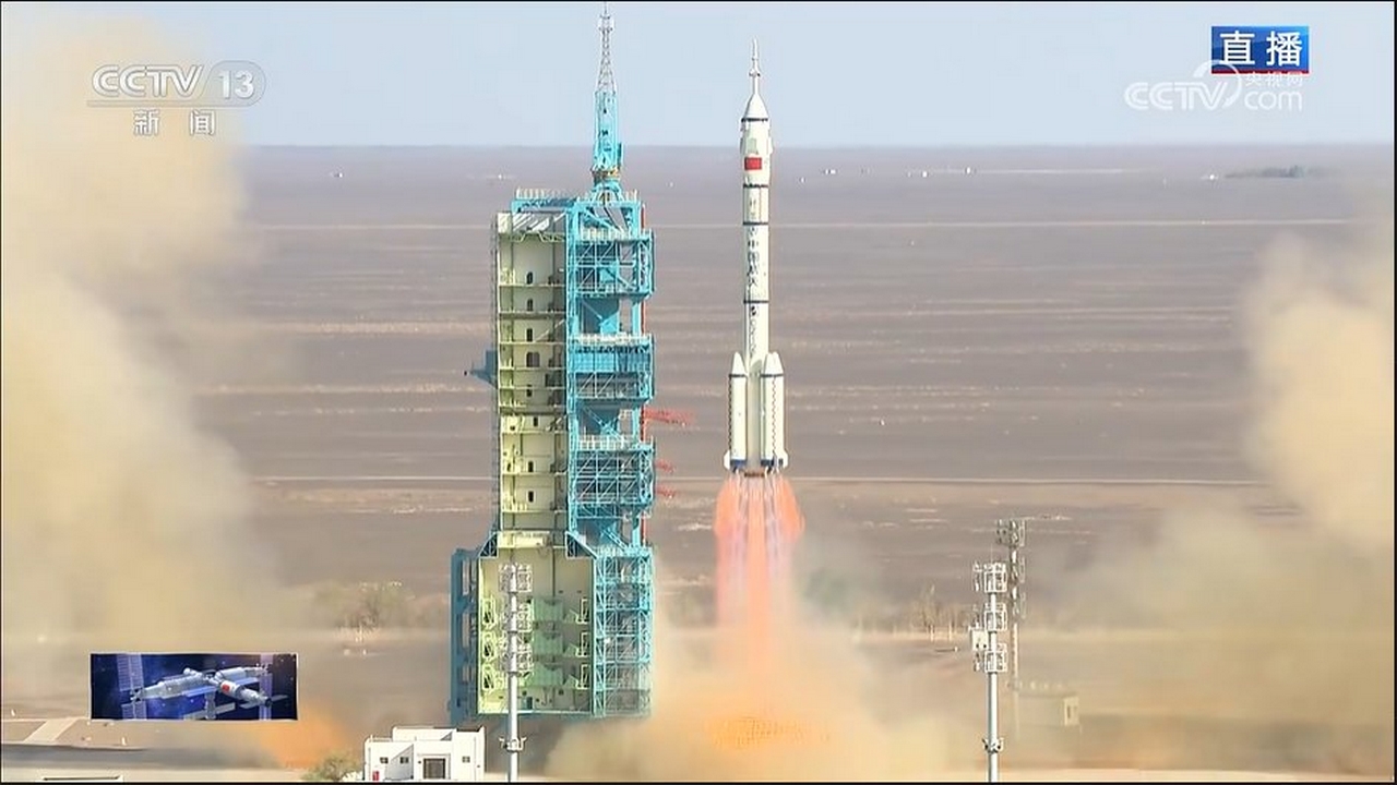 La missione Shenzhou-20 ha effettuato il docking con la stazione spaziale cinese Tiangong