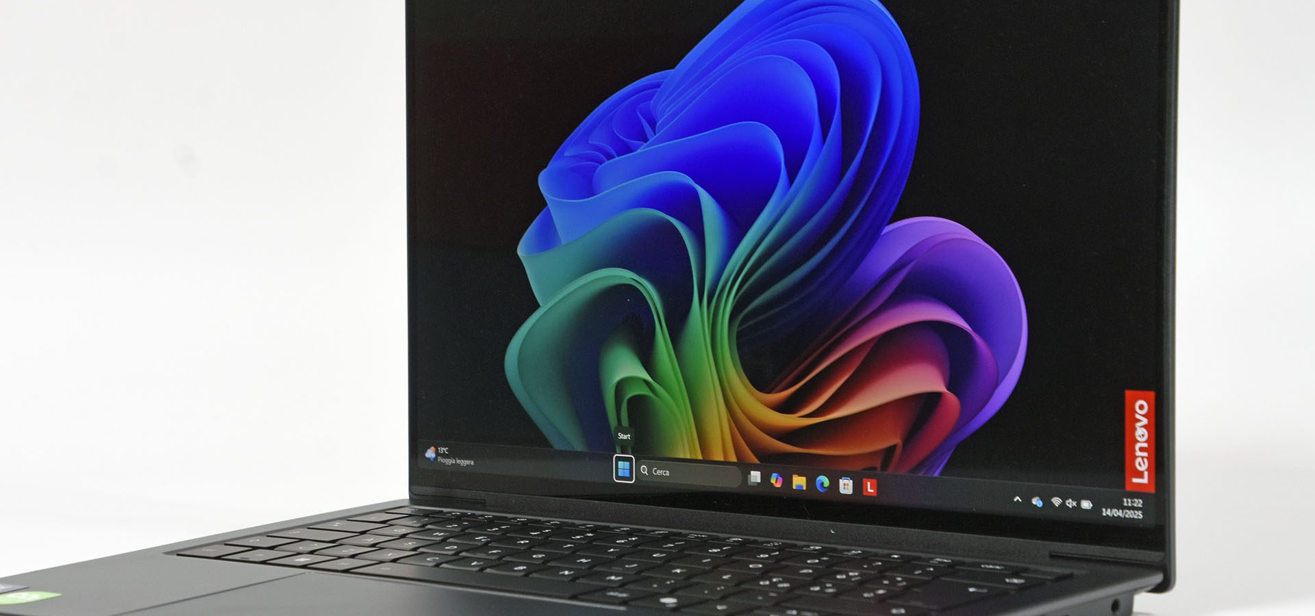 Lenovo ThinkPad X9-14 Aura Edition: leggero e sottile per i professionisti