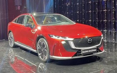 Mazda 6e lancio ufficiale: un'auto bella con cui Mazda fa sul serio nell'elettrico
