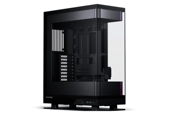 Phanteks Evolv X2: l'iconico case cambia e mette tutto in mostra