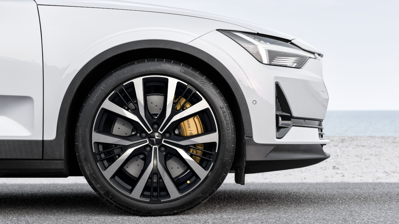 Polestar 2, arriva la versione Model Year 2026: ecco tutte le novità dell'auto elettrica