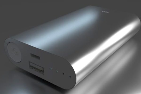 Restrizioni sui power bank in volo: sempre più compagnie aeree li vietano