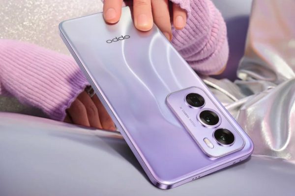 Serie Reno13, il futuro degli smartphone secondo OPPO