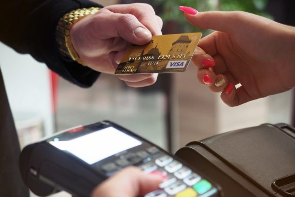 SuperCard X, il malware Android che sfrutta l’NFC per frodi contactless: come funziona la minaccia che colpisce l’Italia