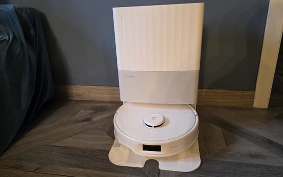 Roborock Qrevo Edge S5A, aspira e lava a un prezzo contenuto