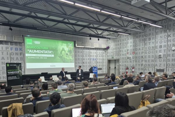 Contadini laureati, tecnologie e IA per l’agricoltura del futuro – Notizie