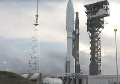 Amazon lancia 27 satelliti Internet e sfida Starlink di Elon Musk