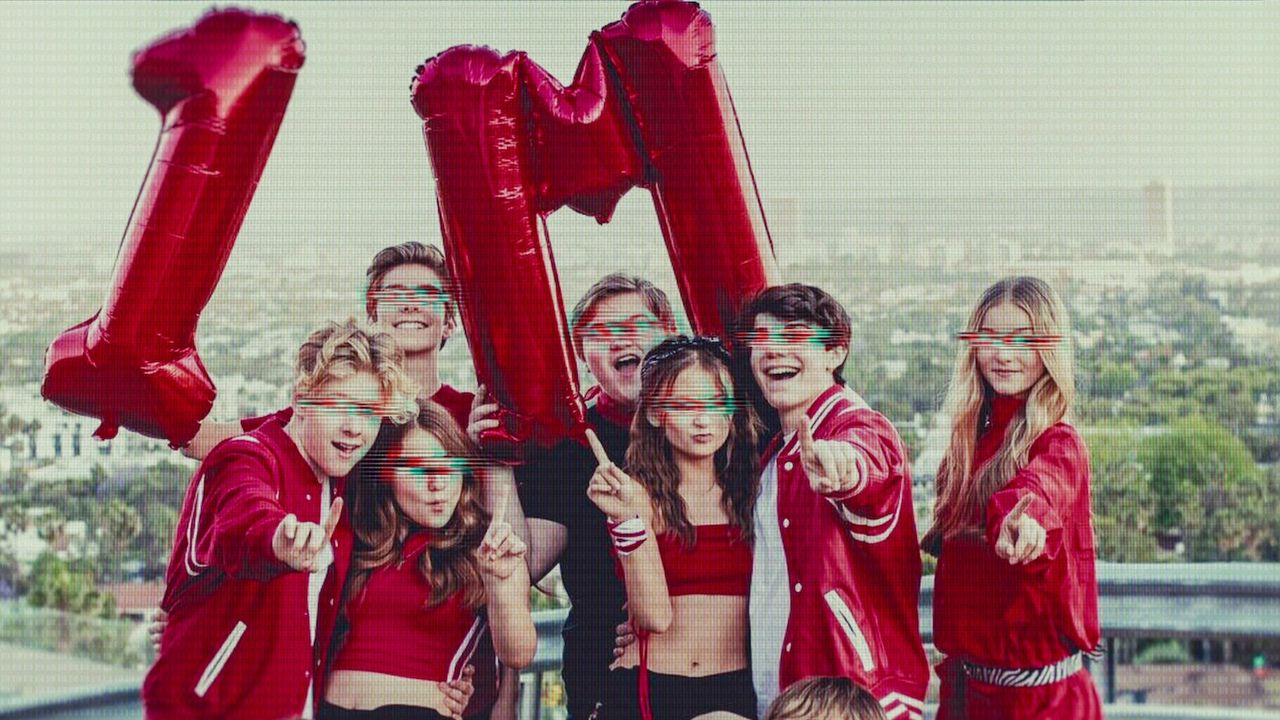 Bad Influence su Netflix, un viaggio agghiacciante nel mondo degli influencer bambini