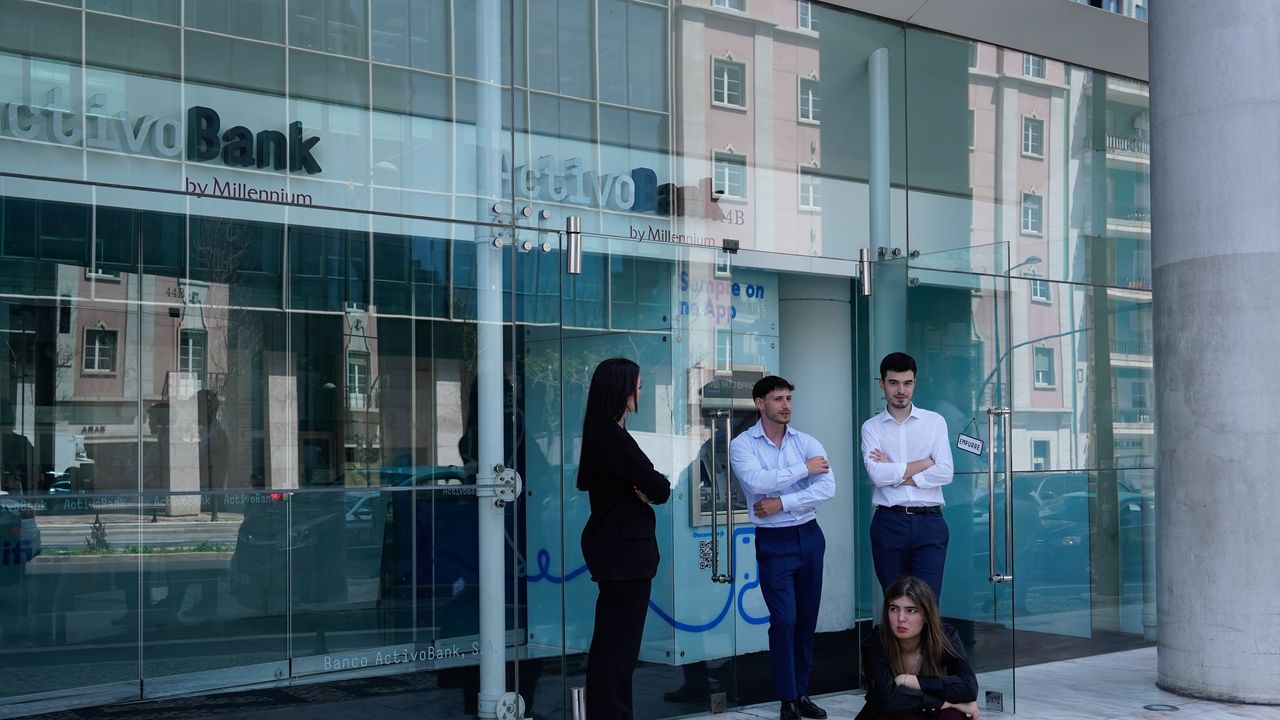 Blackout in Portogallo, il racconto in diretta da Lisbona