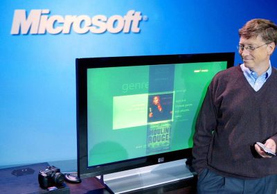 Bill Gates festeggia 50 anni di Microsoft, pubblica codice del primo software – Notizie