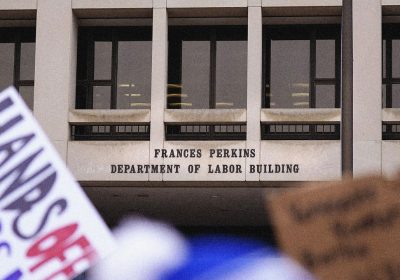 Elon Musk, il Doge è sotto indagine