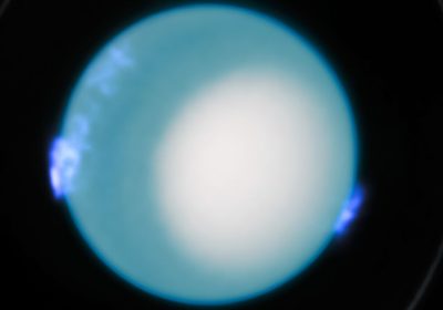 Urano, un giorno sul pianeta ghiacciato dura più di quanto credessimo e questo risolve alcuni misteri