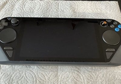 Steam Deck, un prototipo raro è stato venduto a 2000 dollari su eBay