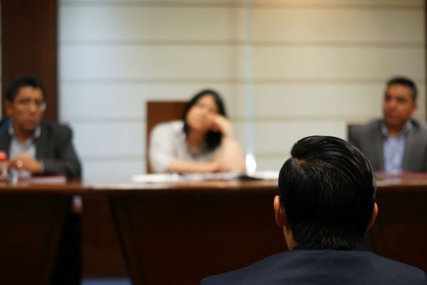 ChatGPT e le sue allucinazioni potrebbero diventare un problema per la giustizia
