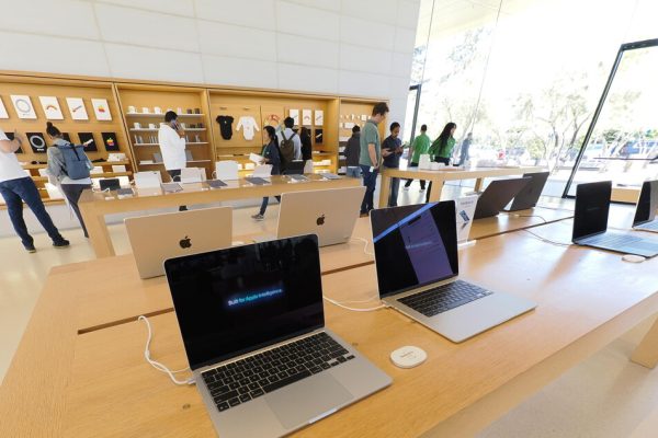 Apple sta realizzando a Zurigo l’IA che sostituirà Siri – Future Tech