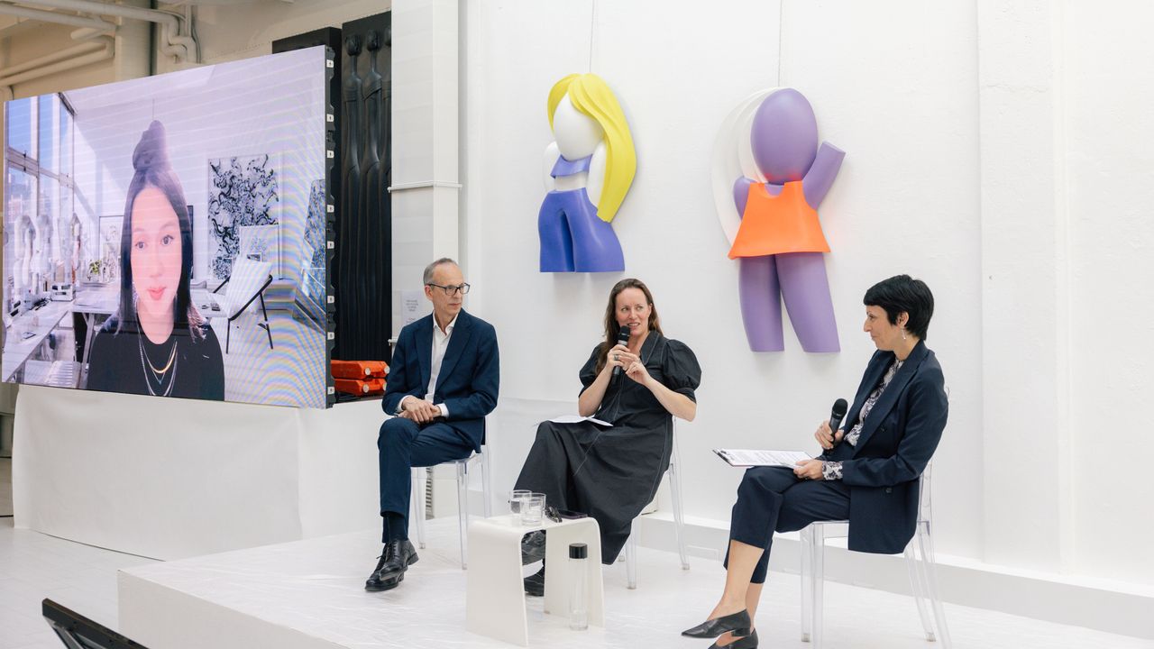 Seamless Singularities, una riflessione senza pregiudizi su artificial intelligence e creatività