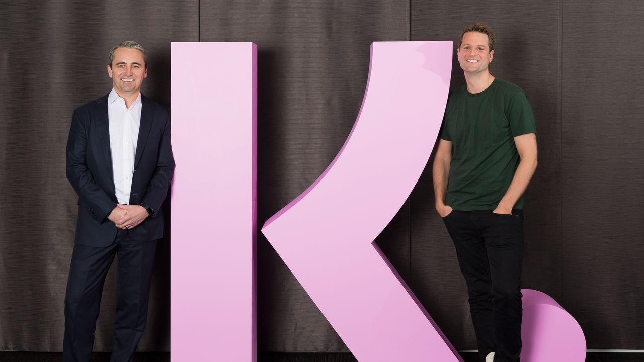 Klarna torna ad assumere esseri umani dopo la svolta AI