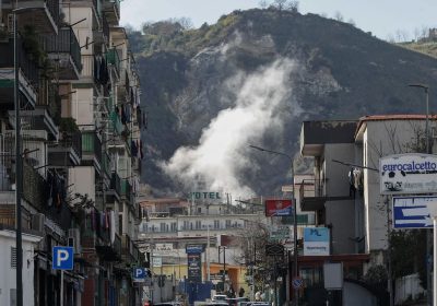 Terremoto a Napoli, cosa sappiamo della violenta scossa ai Campi Flegrei