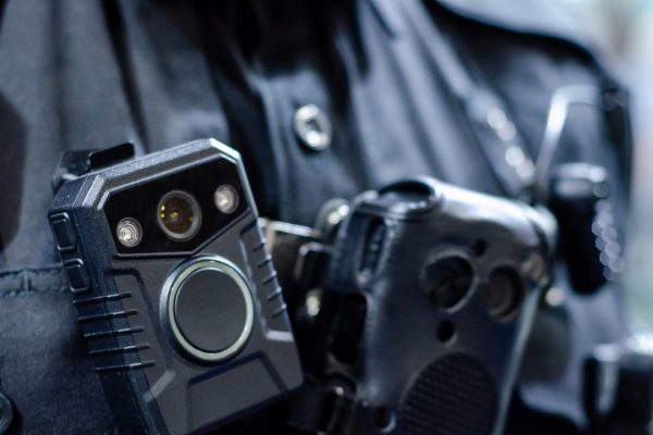 Come il decreto sicurezza mette a repentaglio i diritti digitali in Italia
