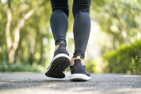 10mila passi al giorno, non sempre bastano per stare in salute