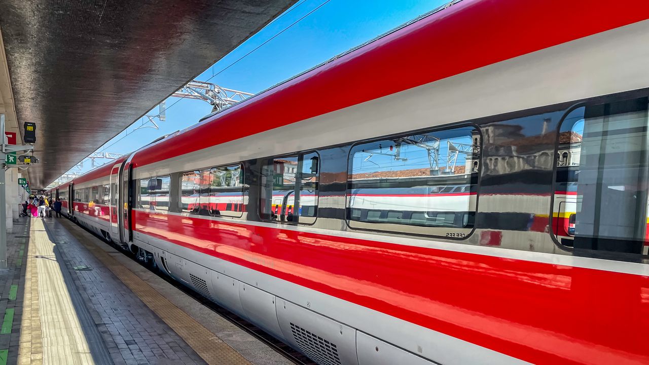 Sciopero treni 6 maggio 2025, cosa c’è da sapere