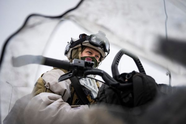 Finlandia, cosa sappiamo delle infrastrutture militari che Mosca starebbe piazzando al confine con il paese