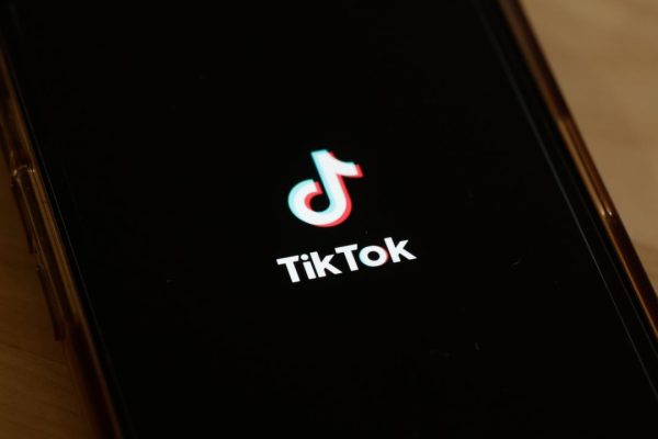 Perché Tiktok ha preso una multa da mezzo miliardo in Europa