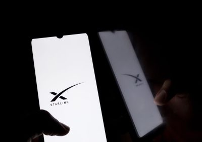 SpaceX, l’Italia non sa come cavarsi di impiccio dalla faccenda dei satelliti Starlink