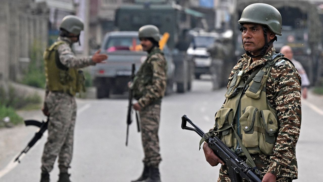 India e Pakistan, cosa sta succedendo tra le due potenze atomiche che potrebbero essere sull’orlo di un’escalation