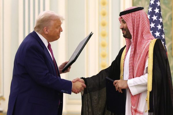 Per Donald Trump il Medio Oriente è una miniera di affari e relazioni da sfruttare a tutti i costi