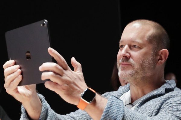 In ritardo il primo dispositivo di OpenAI con ex designer Apple – Future Tech