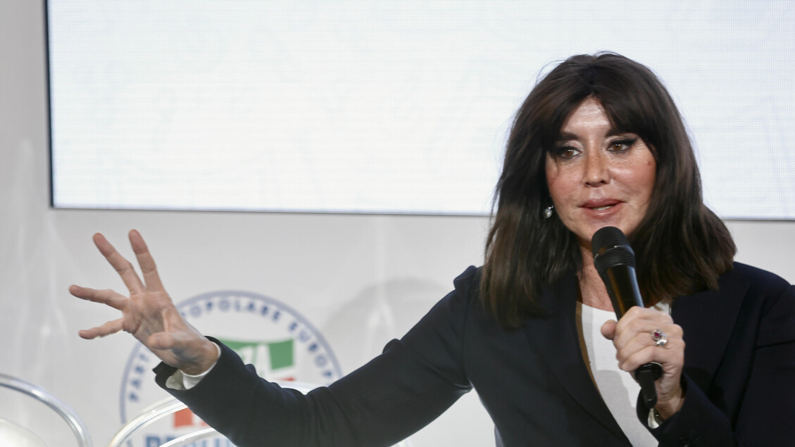 Bernini, l’Italia sta potenziando infrastrutture strategiche IA – Notizie