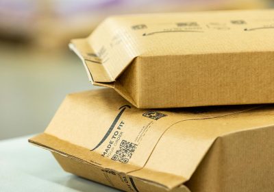 Amazon rivoluziona il packaging con imballaggi su misura