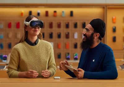 Apple Vision Pro, i pentiti dell'acquisto: i pareri raccolti dal Wall Street Journal