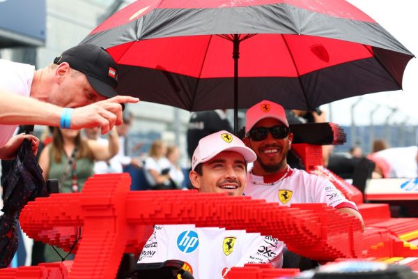 Lego, come è riuscita a far guidare ai piloti di Formula 1 monoposto fatte di mattoncini