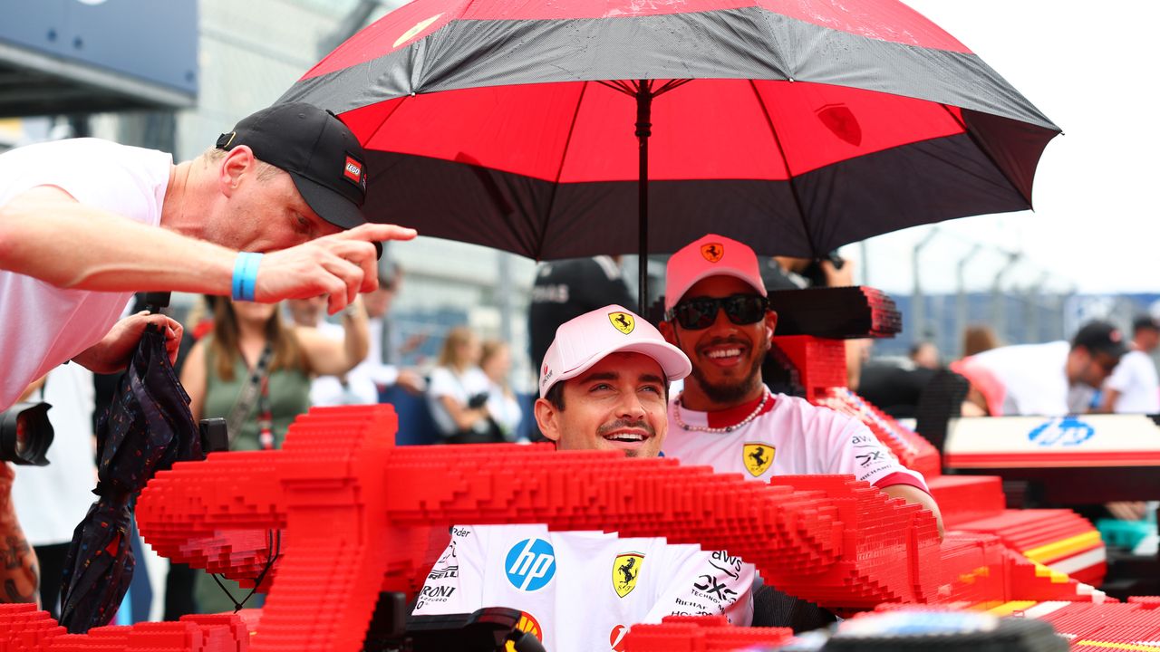 Lego, come è riuscita a far guidare ai piloti di Formula 1 monoposto fatte di mattoncini