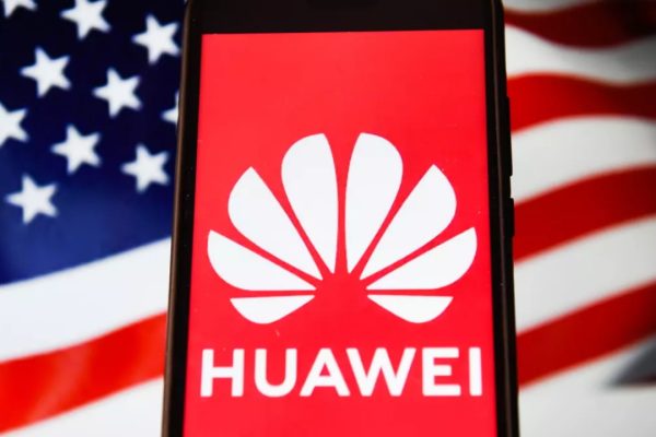 Casa Bianca: "usare chip Huawei viola le regole USA, ovunque nel mondo"