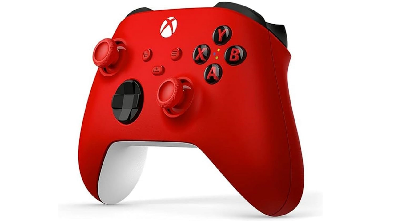 Controller Xbox in offerta su Amazon: colori iconici e versioni speciali a partire da 51€