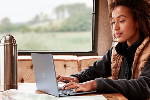 Due laptop da 15,6 con 16 GB di RAM e SSD da 512 GB in forte sconto per la Amazon Tech Week: eccoli a partire da 399€