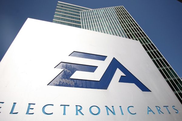 EA dice addio allo smart working totale: bisogna tornare in ufficio almeno 3 giorni a settimana