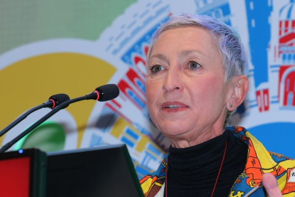 Hiv, la nuova prep “non è un vaccino, ma quanto di più simile siamo riusciti a fare”, parola di Linda-Gail Bekker