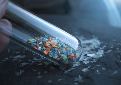 Plastica, può alterare il nostro sonno in modo simile alla caffeina