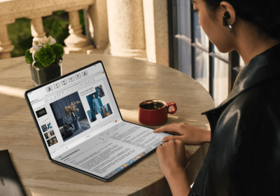Huawei MateBook Fold Ultimate, il portatile con display pieghevole e spessore record