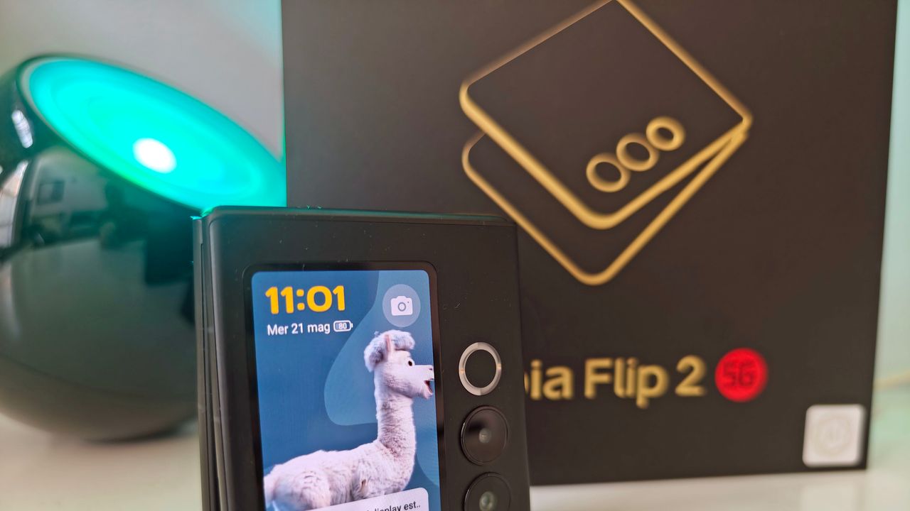 Recensione ZTE Nubia Flip 2: è l’ora dei foldable democratici?