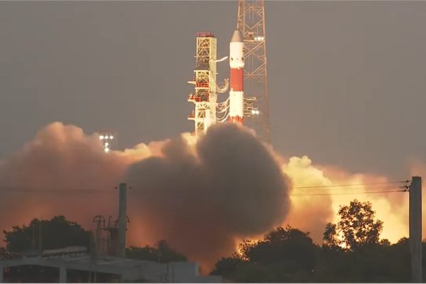 Il razzo spaziale ISRO PSLV-C61 ha fallito il lancio: evento raro in tre decenni di servizio, perso il satellite EOS-09